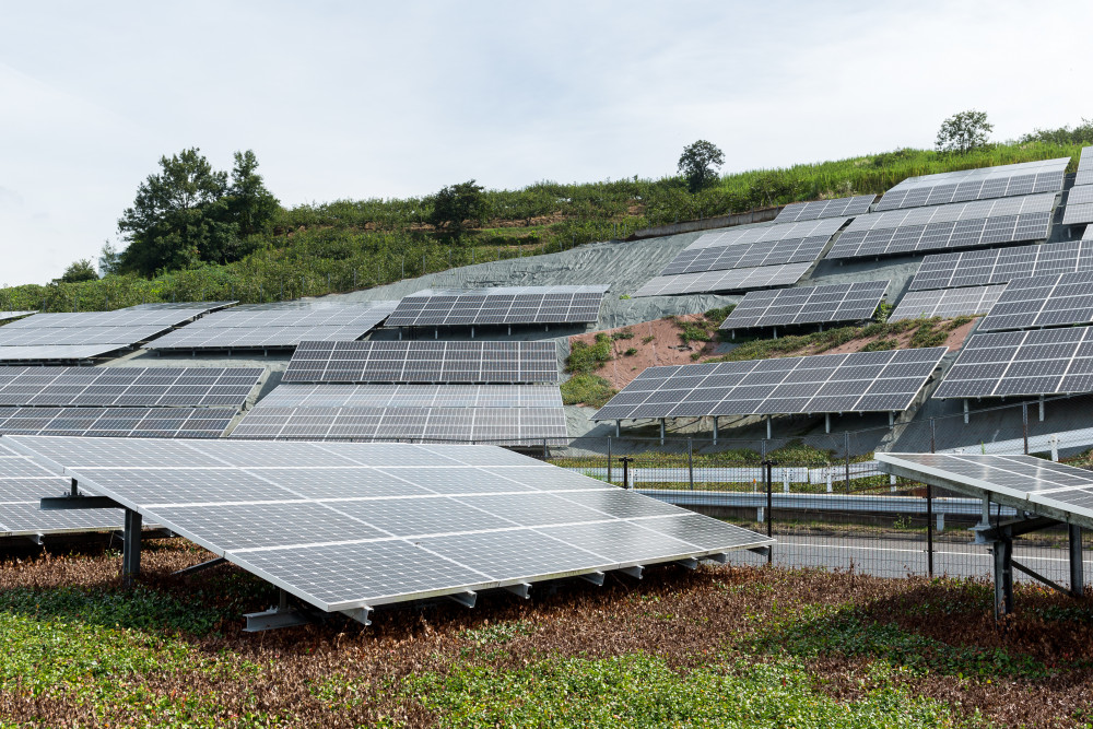 Aide panneaux solaires : guide complet sur les subventions, l'énergie et l'électricité