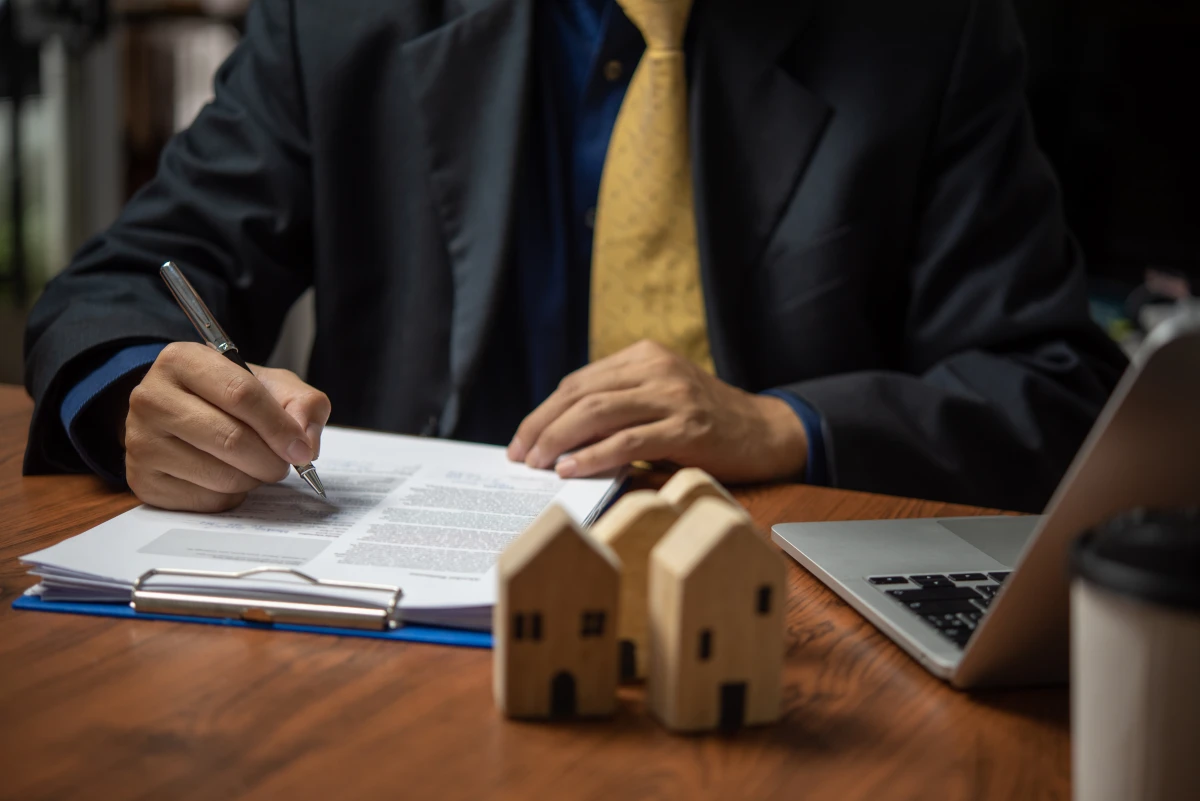 Documents obligatoires pour vendre sa maison: Tout ce que vous devez savoir